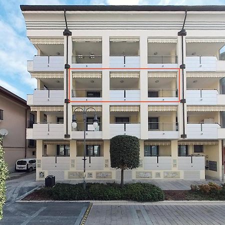 Gaia Apartment Un Gioiello Grado Exteriör bild